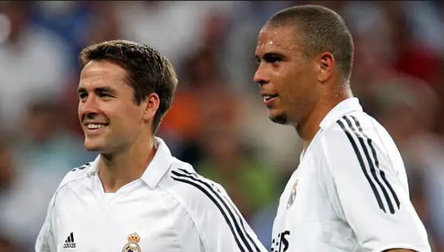 比赛及其背 比赛及其背