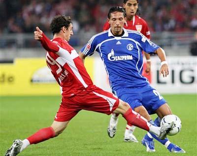 中为球队打 中为球队打